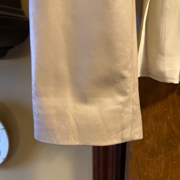 Super Cute Real Nappa Leather Jacket.  Taupe Color Leather.  Sz. 10. - Picture 6 of 13